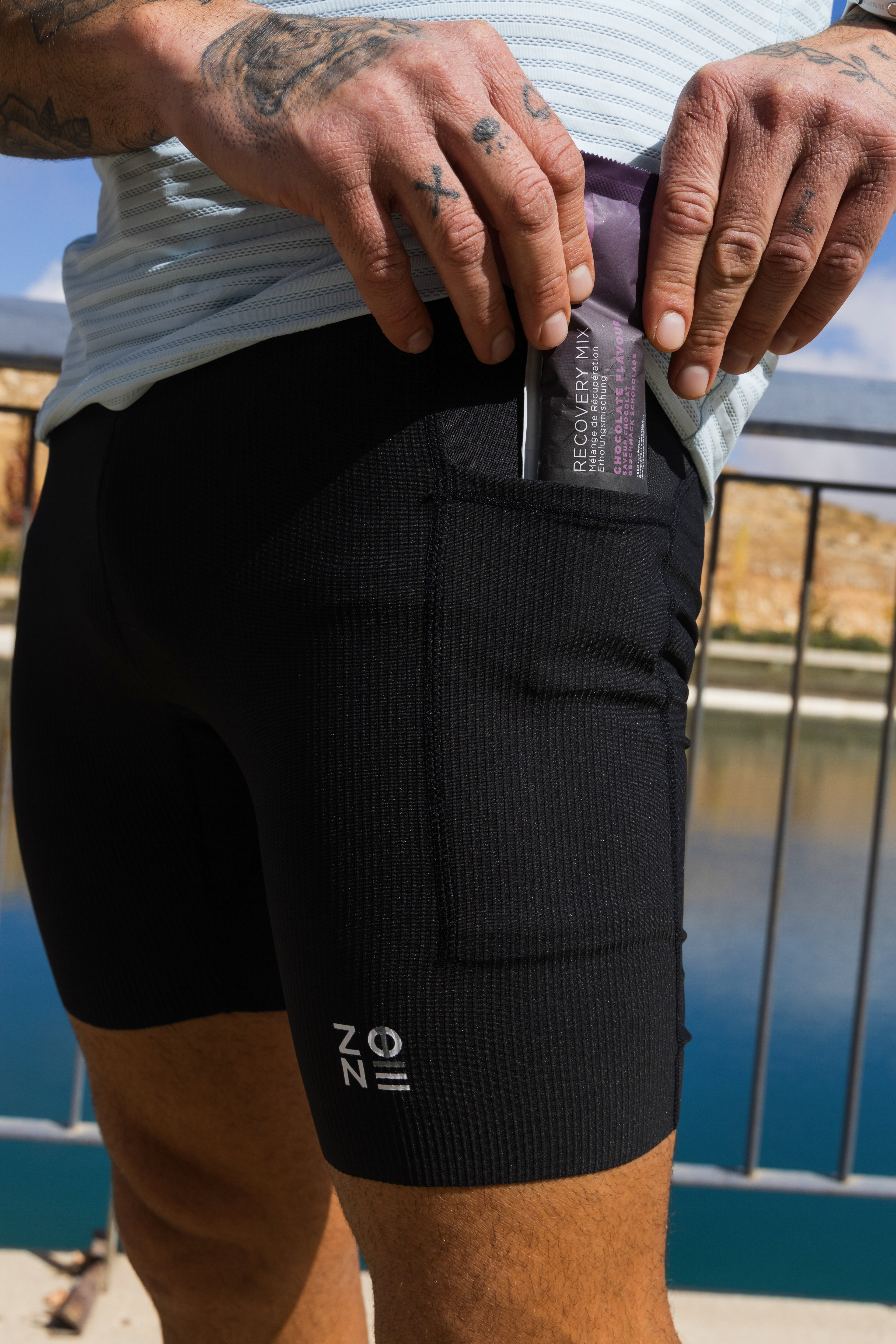 Performance Tights Short